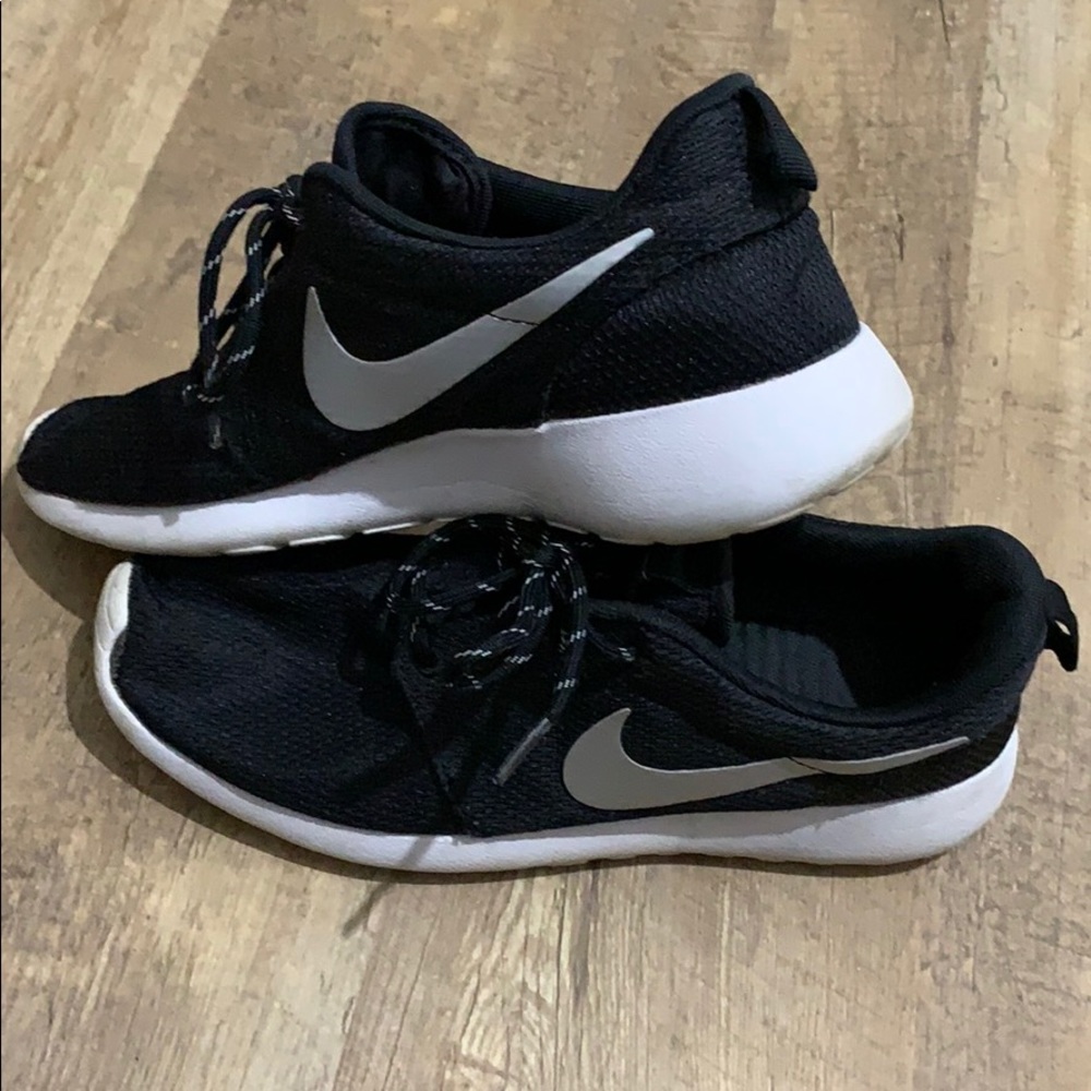 Nike Roshes